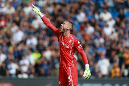 PISA, ITALY - SEPTEMBER 28: David de Gea of ACF Fiorentina reacts during the Serie A match between Pisa SC and ACF Fiorentina at Arena Garibaldi on September 28, 2025 in Pisa, Italy. (Photo by Gabriele Maltinti/Getty Images)